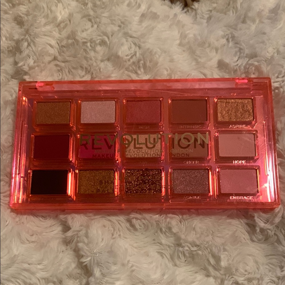 Revolution Eyeshadow Palette - Red, Gold, and Brown Hues